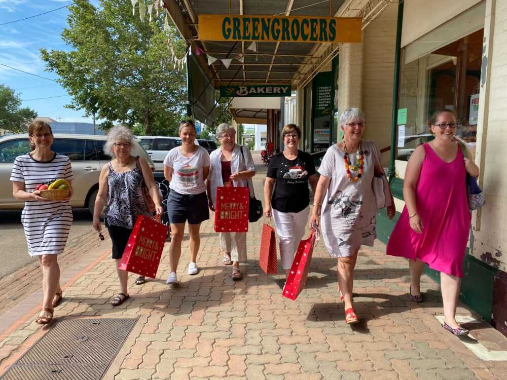 Girls Night Out shopping event in Barraba